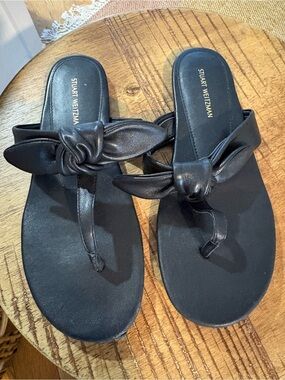 Stuart Weitzman Black Leather Knot Thong Sandals